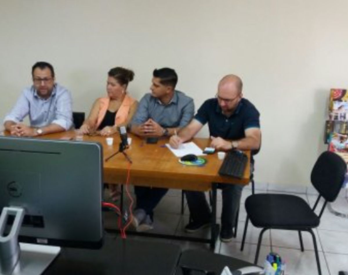 SIOMS consegue adiamento do julgamento do teto remuneratório dos odontólogos douradenses